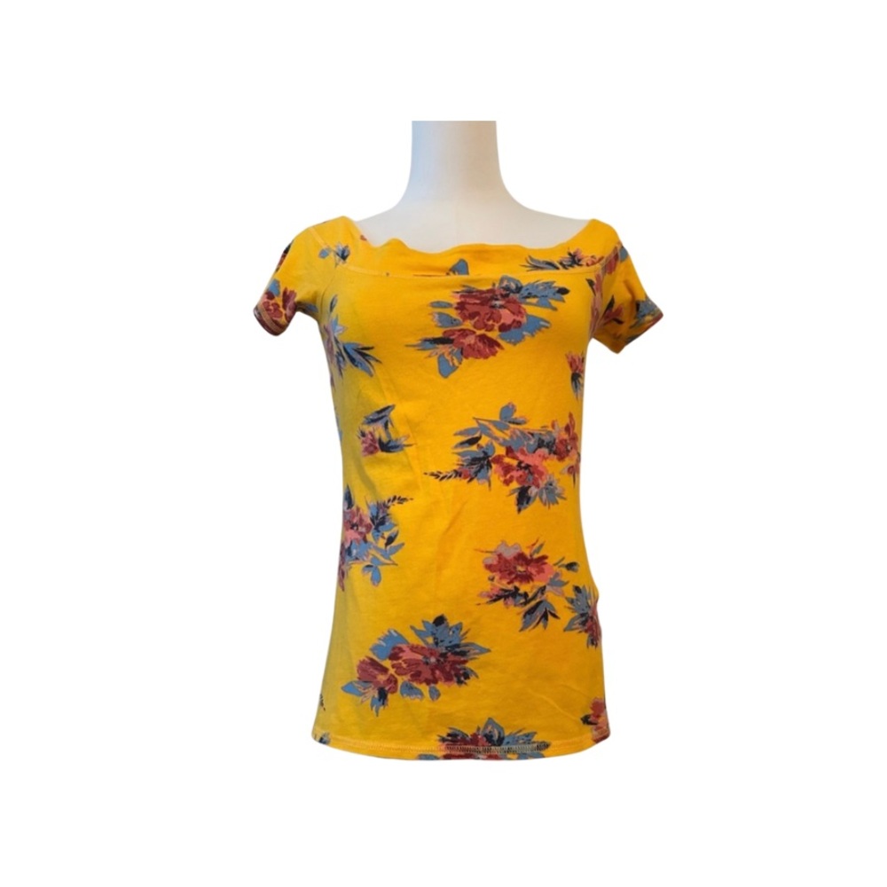 Guess Off The Shoulder Top